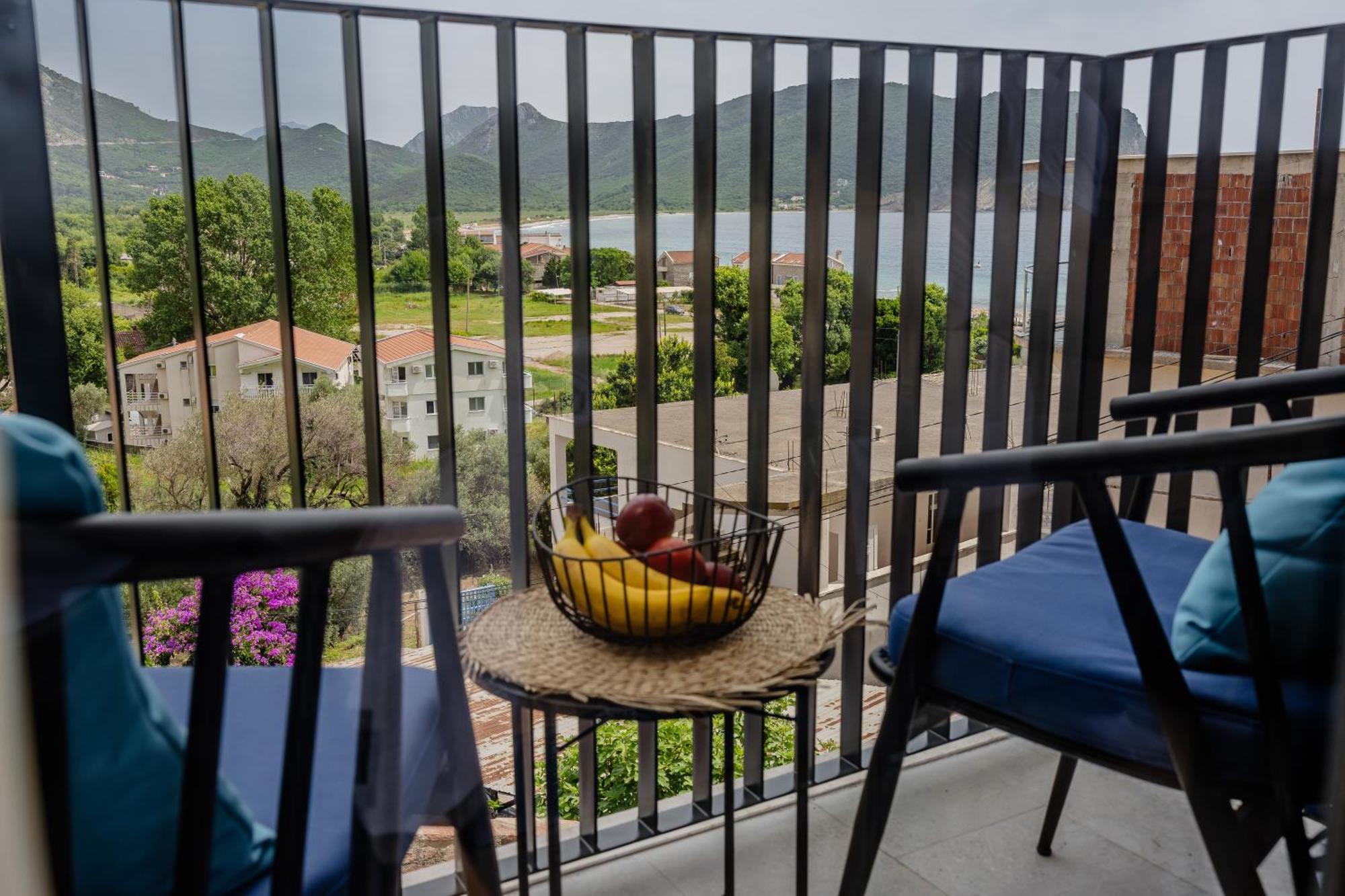 Hotel Aquilo Petrovac Kamer foto